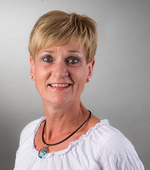 Frau Linsler von Mopedreifen.de Frau-Linsler-Mopedreifen.de